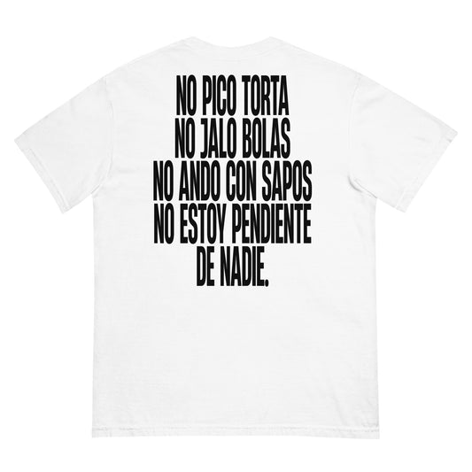 Camiseta "No Pico Torta" de algodón 100%, corte holgado y diseño inspirado en un video viral de un señor gandolero. Estilo divertido y único con un toque del humor venezolano.