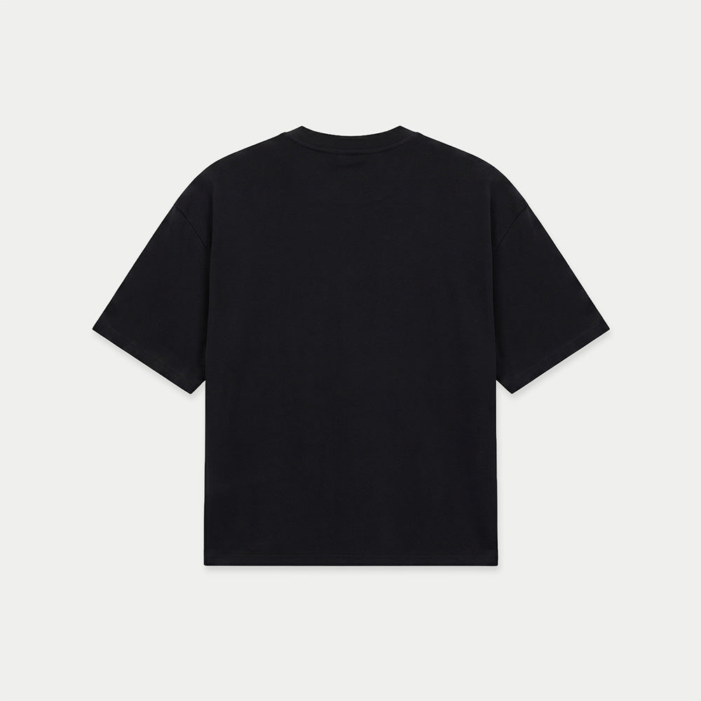 Black oversized t-shirt back view with oval graphic featuring Angel Falls image and “Que viva Venezuela en esa mierda caballero” text – Caracas Merch